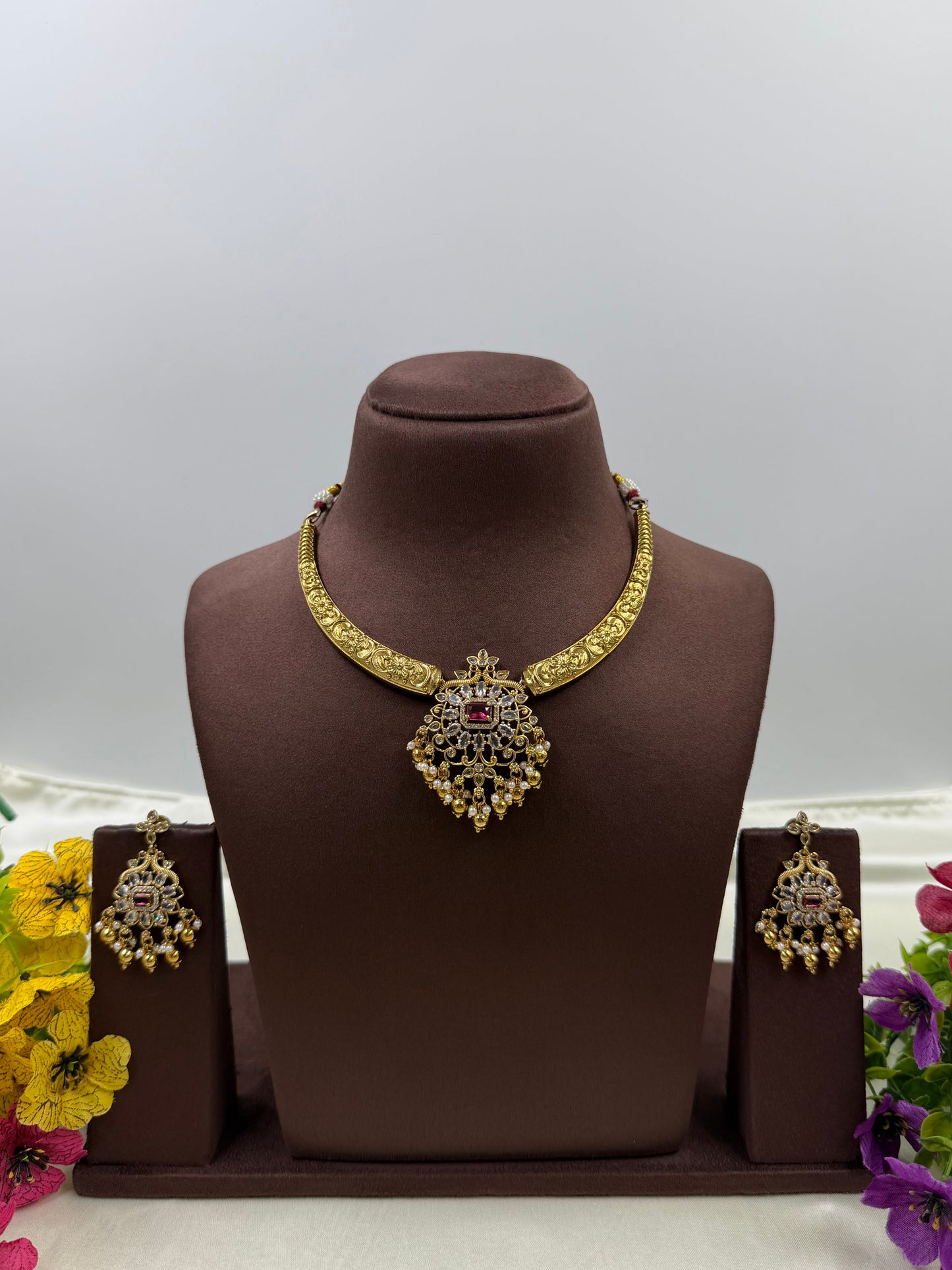Ritika Victorian Traditional Hasli