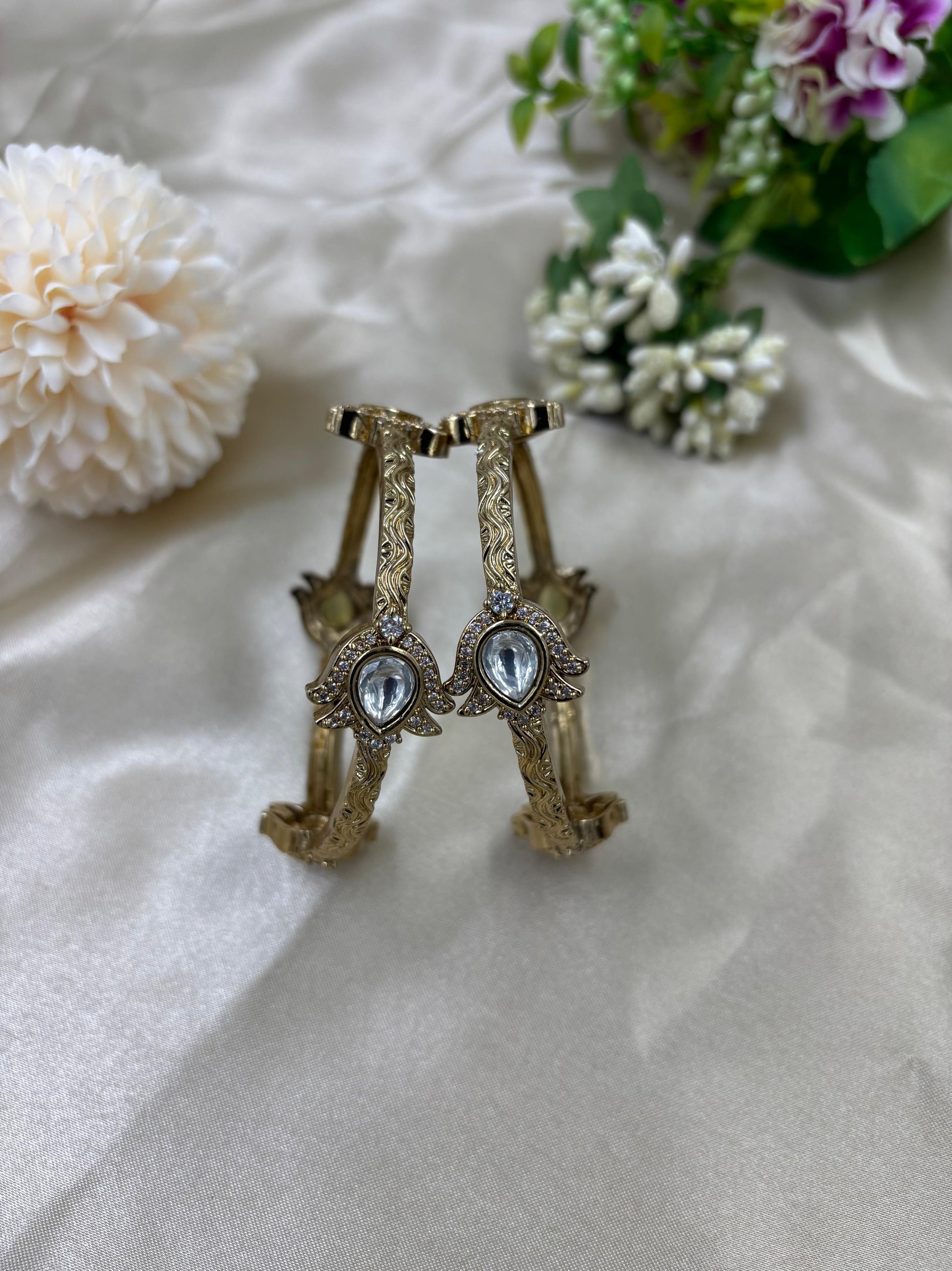 Rizvi Bangle Set full product photo on plain background