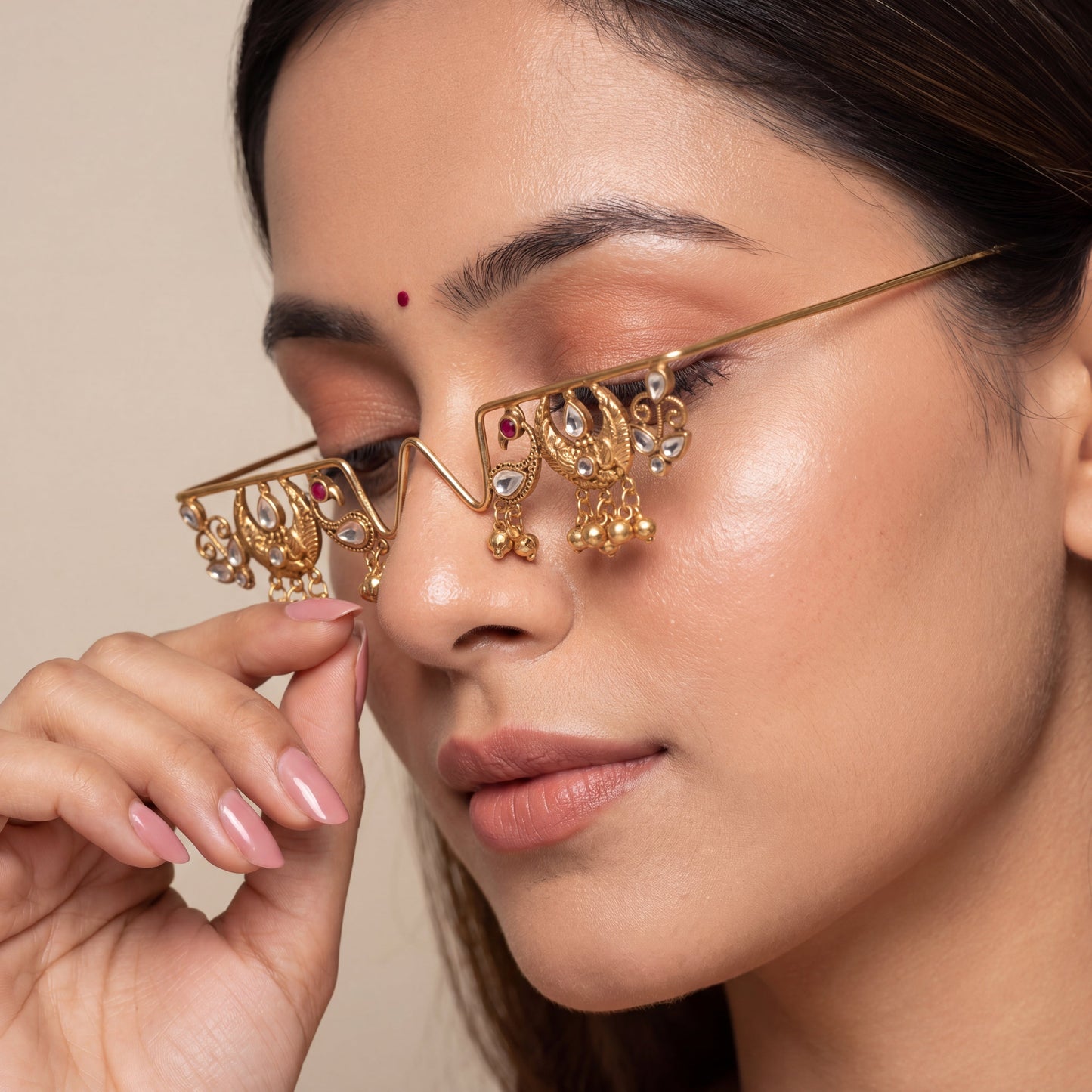 Aadhya Traditional Facelet
