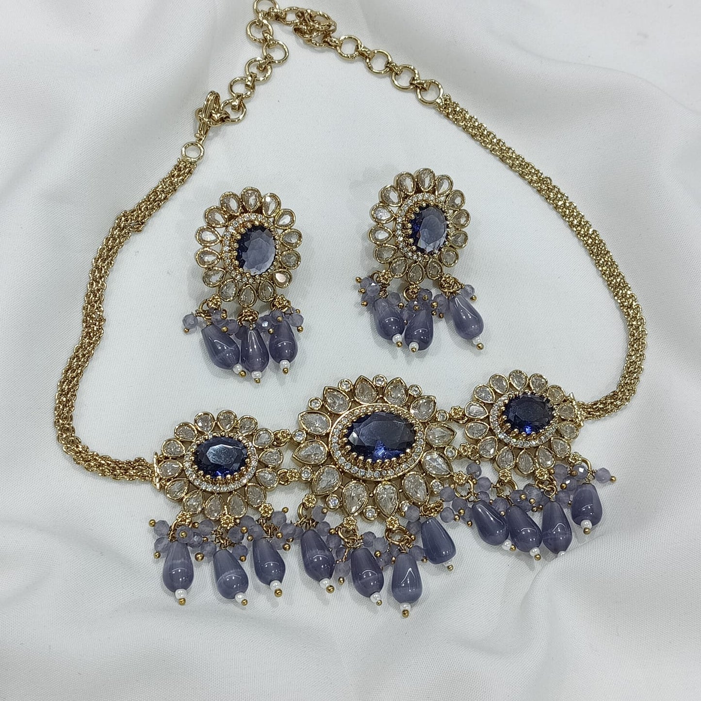 Veena Floral Victorian Necklace set