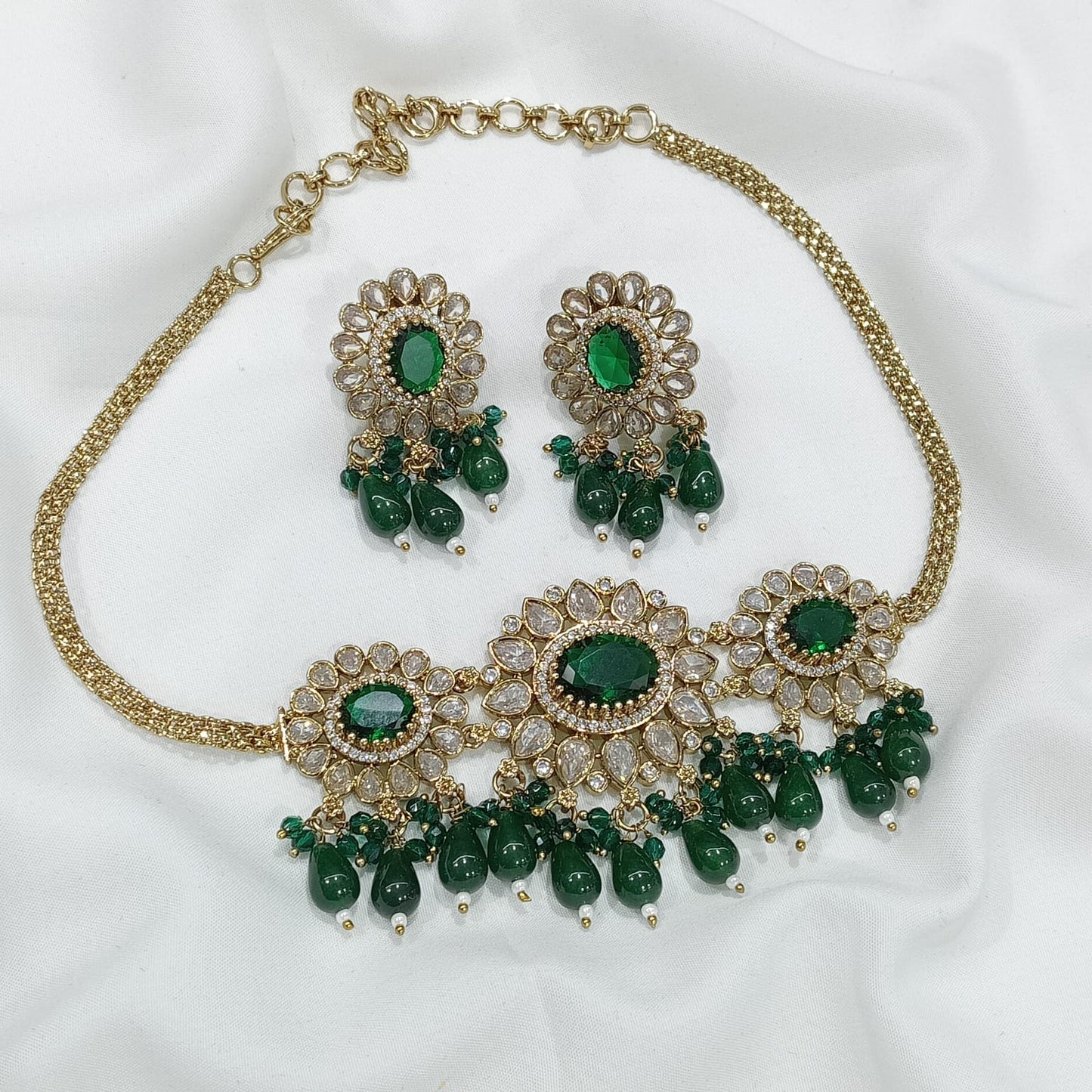 Veena Floral Victorian Necklace set